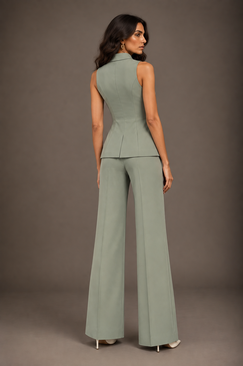 Sage Embroidered Closure Bandi