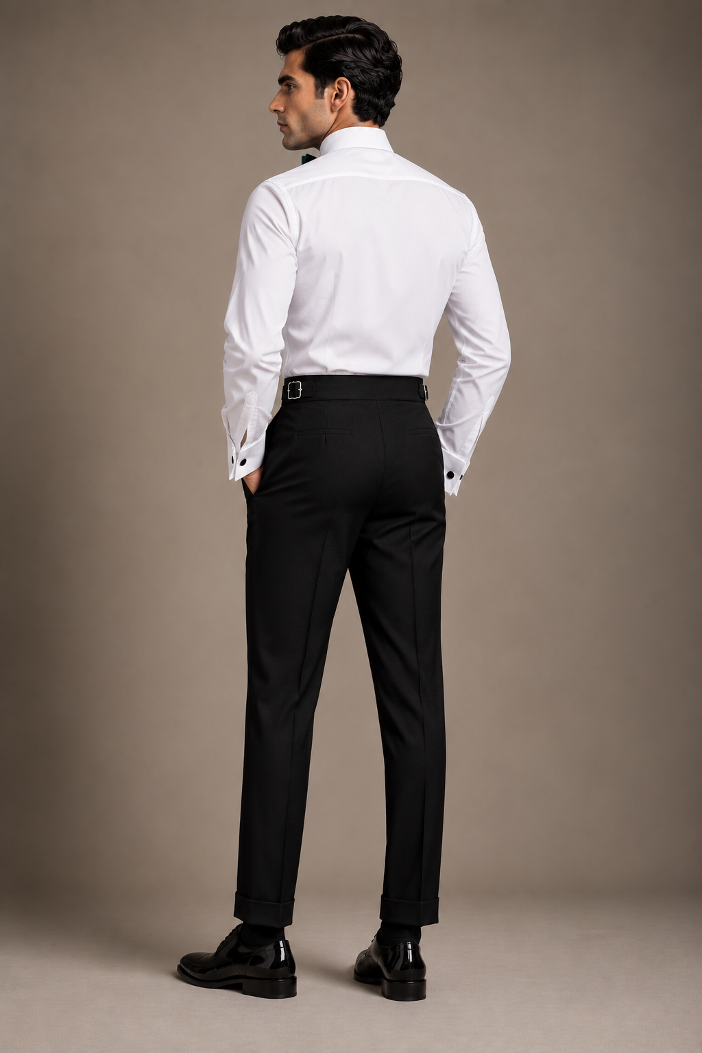 Black Single-Pleat Cuffed Trouser