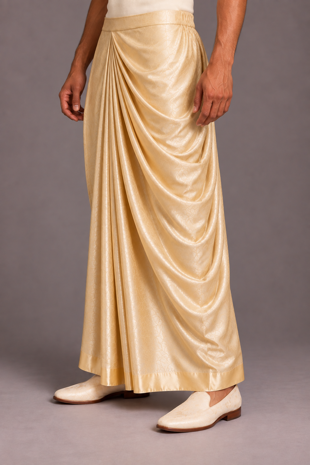 Ivory Gathered Fold Lungi